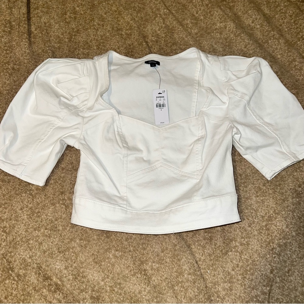 Women's White Express Puff Sleeve Top